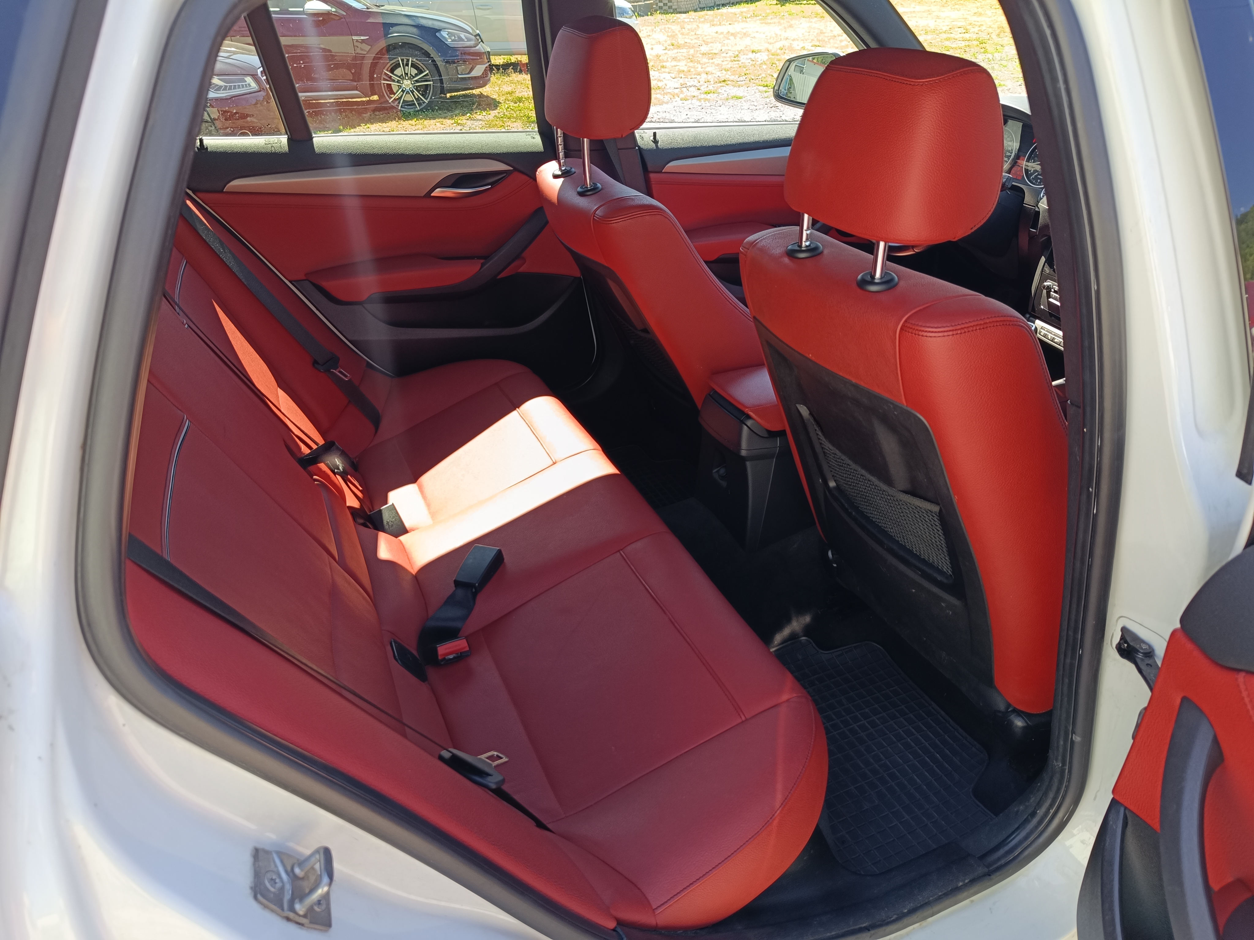 BMW X1 2,0i X Drive 180 kW, M paket r.v. 8/2013