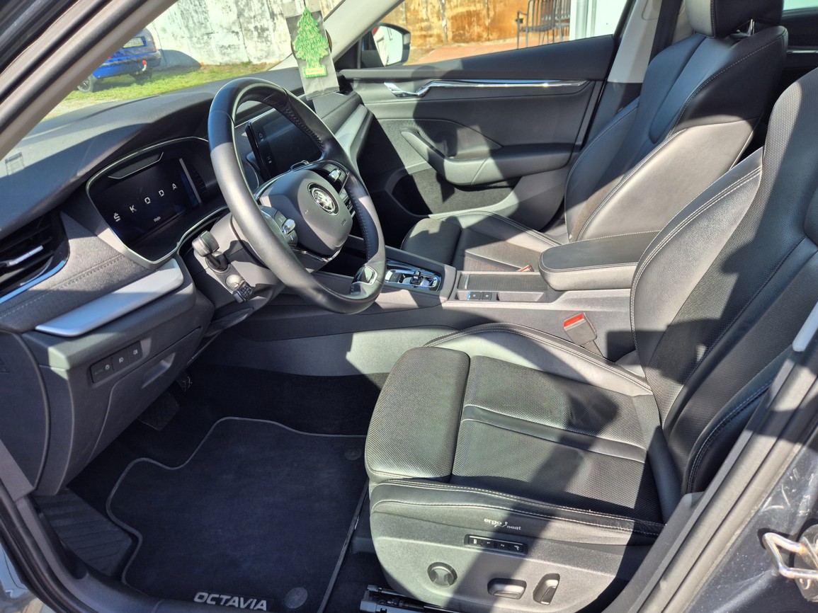 Škoda  Octavia Combi 2.0 TDI Style DSG