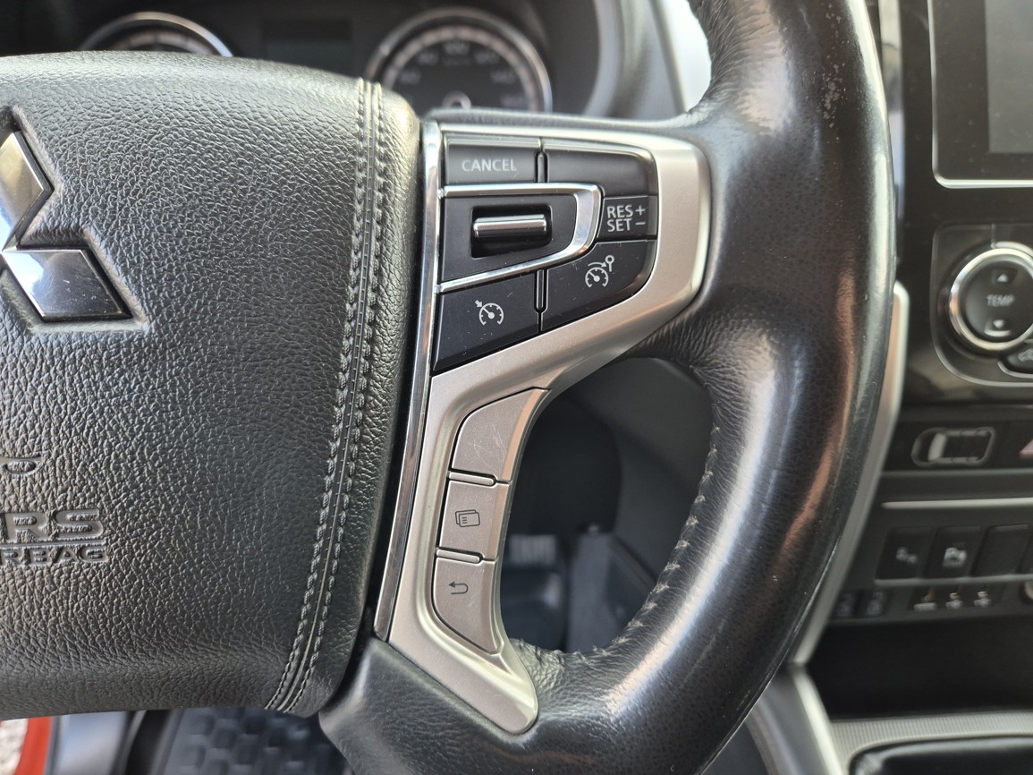 Mitsubishi L200 2.3DI-D 4x4 INTENSE 110 kW 6°manuál