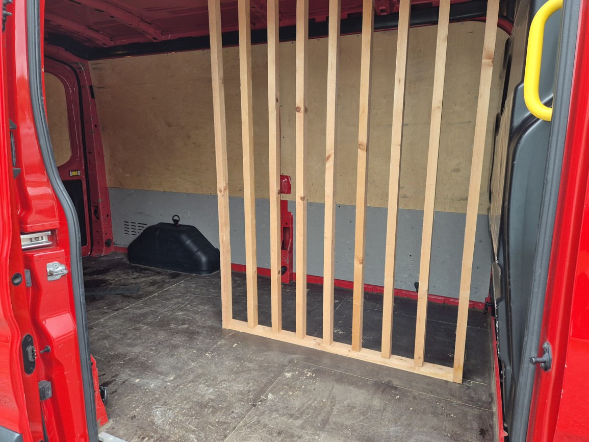 Ford Transit 2, 0 TDCI L3H3 96kW