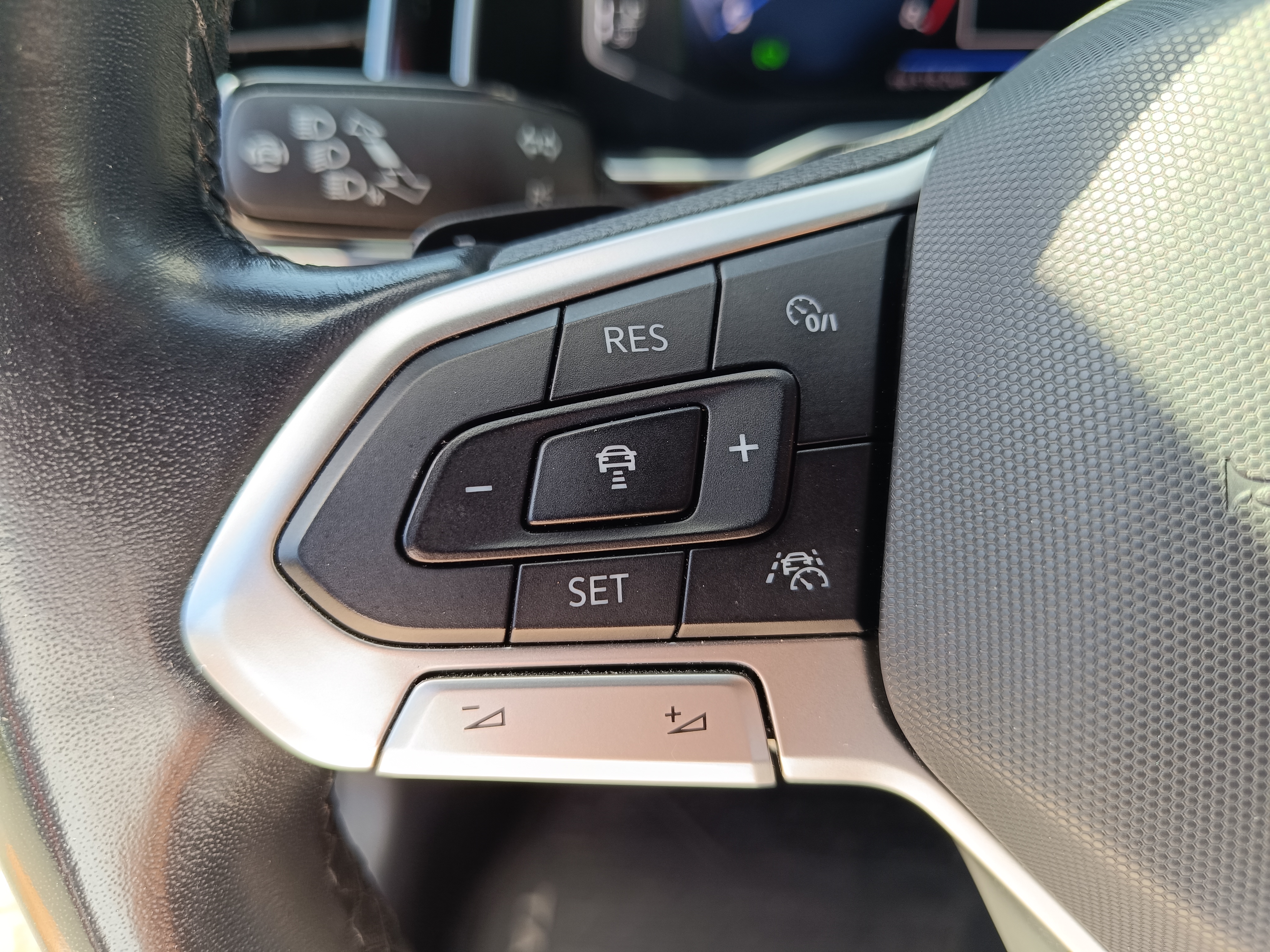 VW TAIGO 1,5 TSI 110 kW DSG R LINE