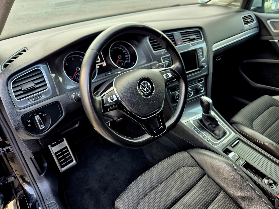 Volkswagen Golf Alltrack