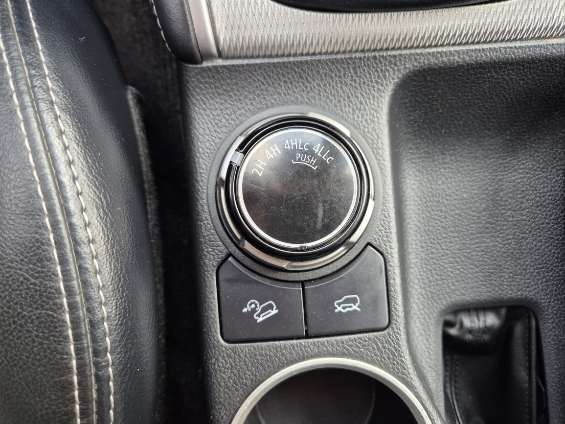 Mitsubishi L200 2.3DI-D 4x4 INTENSE 110 kW 6°manuál