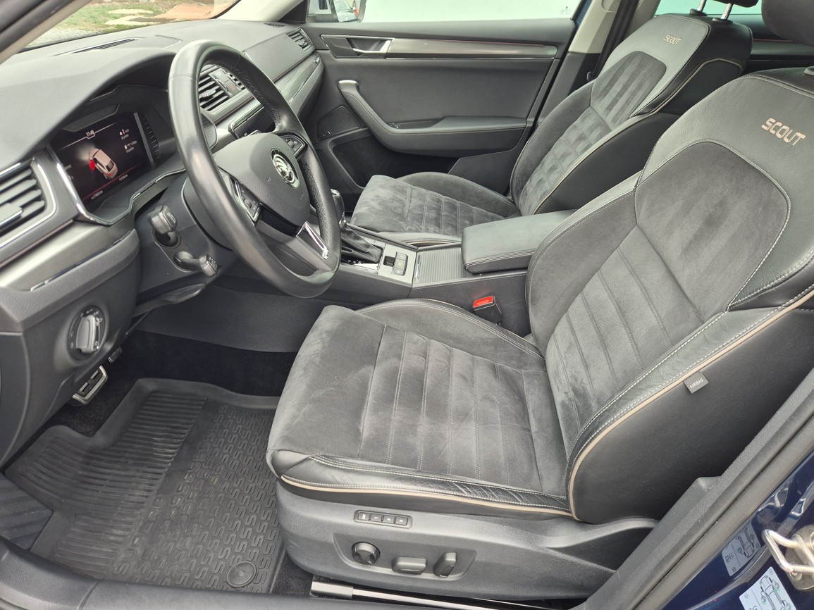 Škoda Superb Combi Scout  2.0 TDi 140 kW 4x4 DSG