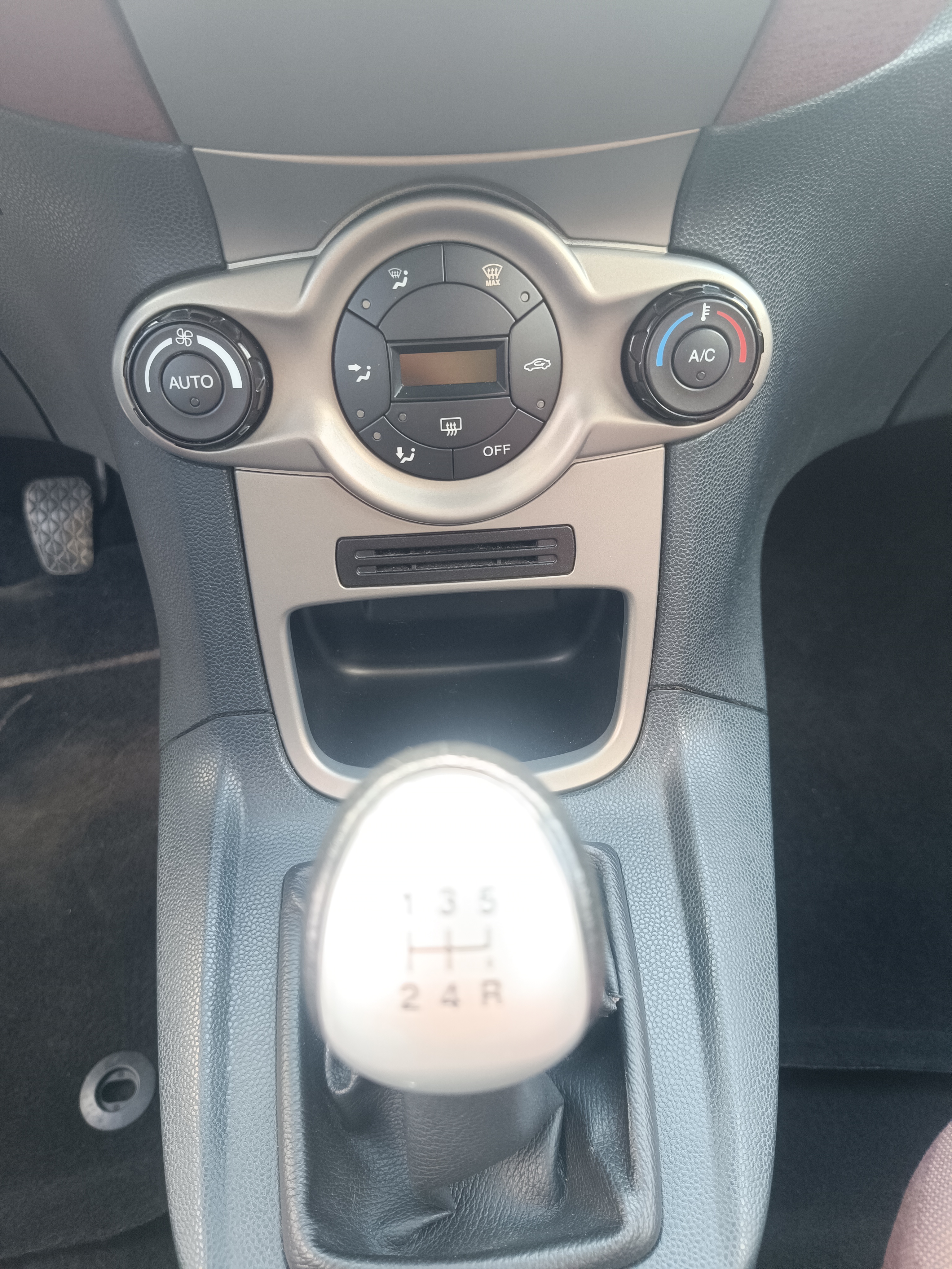 FORD FIESTA 1,6 TDCi 66 kW