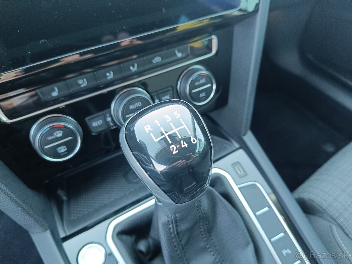 VW Passat Variant B8 2,0 TDi 110 kW r.v. 4/2020, 6° manuál