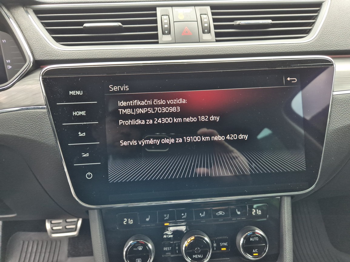 Škoda Superb Combi Scout  2.0 TDi 140 kW 4x4 DSG