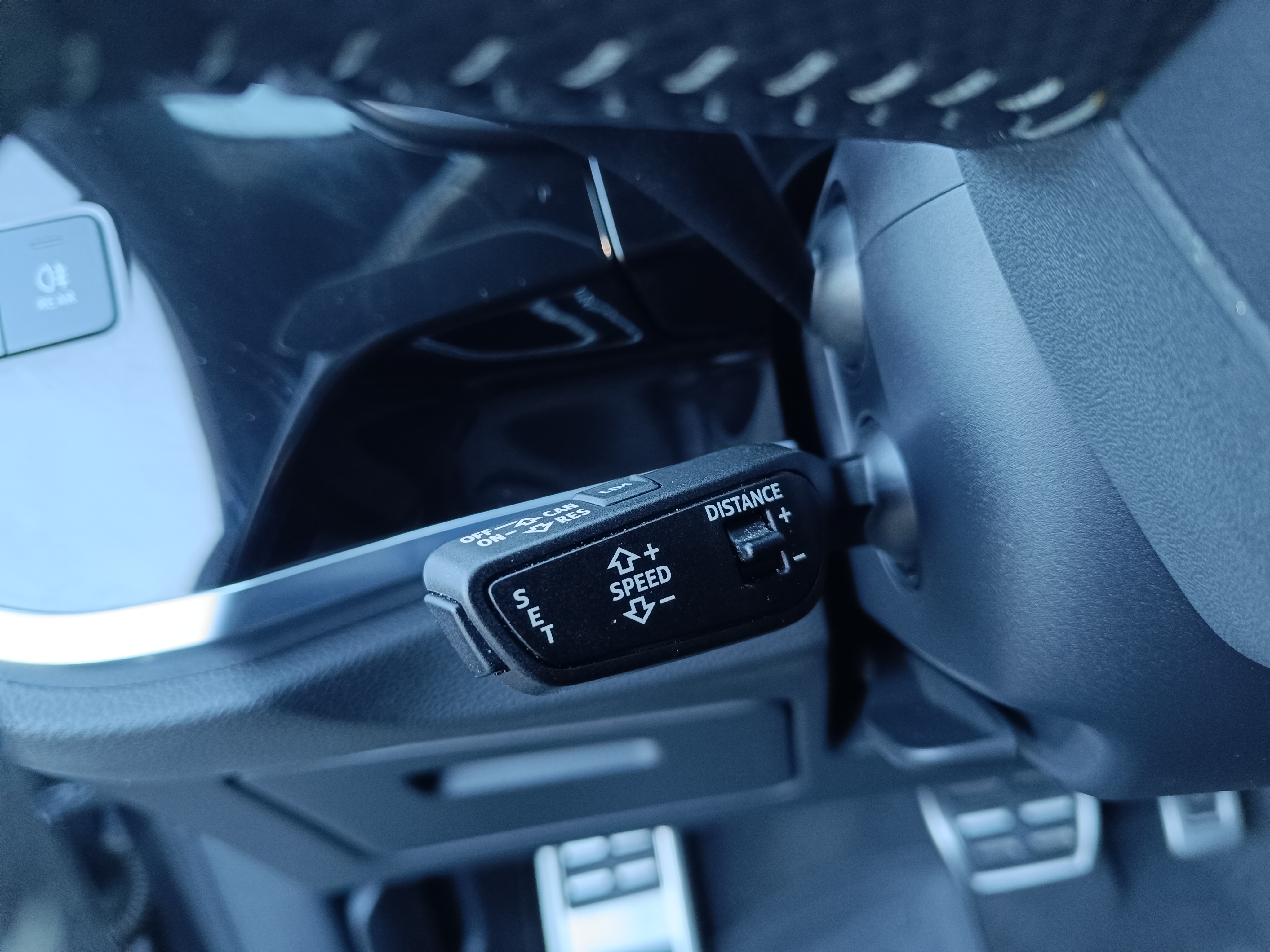 Audi Q3 40 2.0TDI 140 kW S line quattro S tronic, r.v. 8/2019