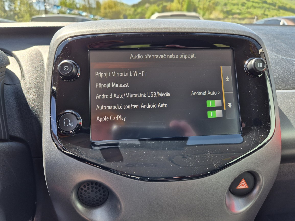 Toyota Aygo 1.0 VVTi 53 kW X Play