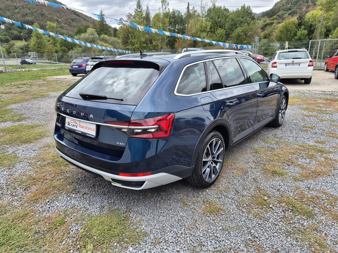 Škoda Superb Combi Scout  2.0 TDi 140 kW 4x4 DSG