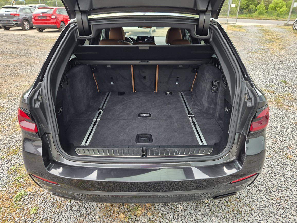 BMW Rad 5 Touring 530d MHEV AT Xdrive M Sport 210kW