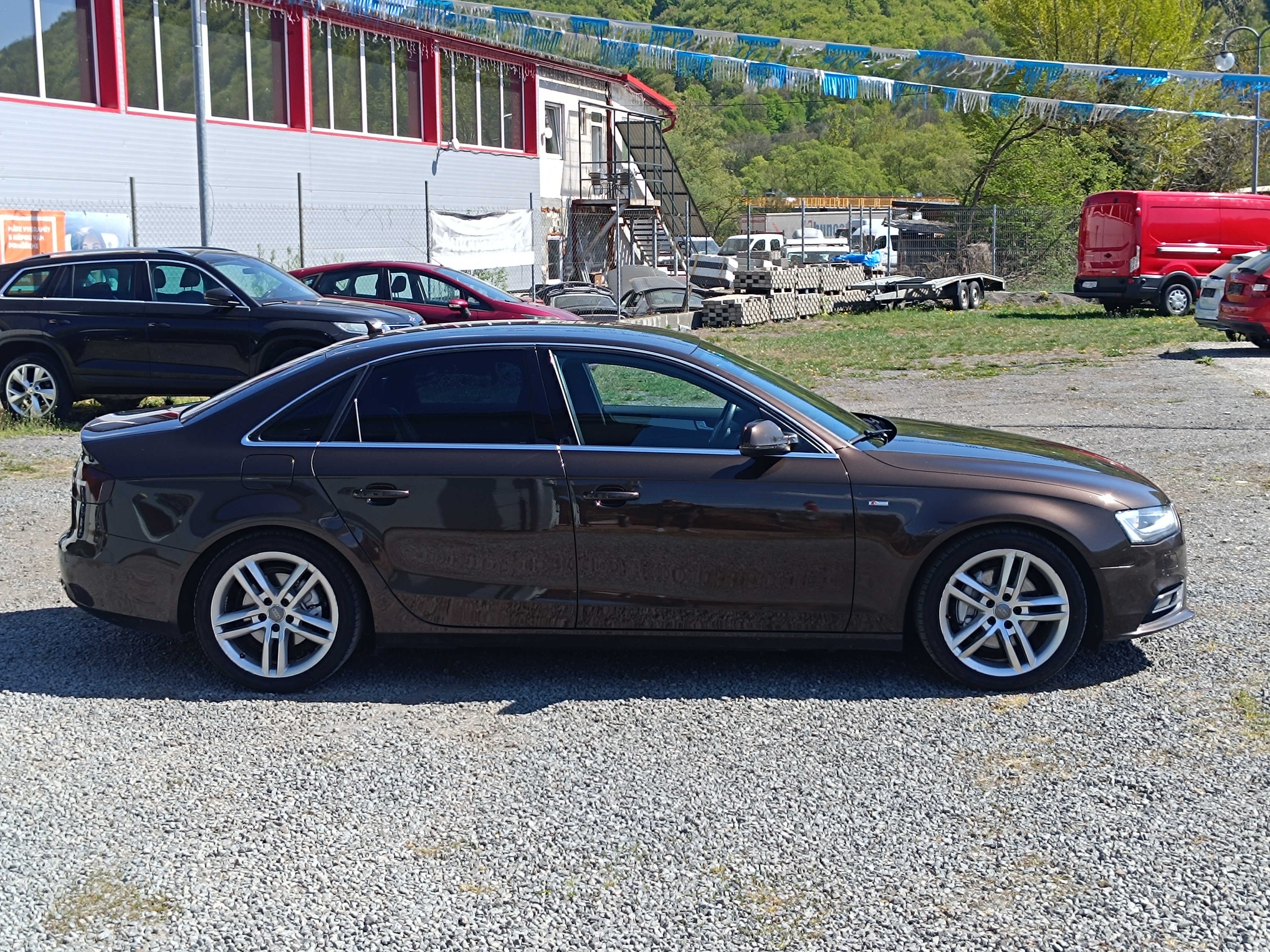 Audi A4 2,0 TFSi 155 kW Quattro S Line