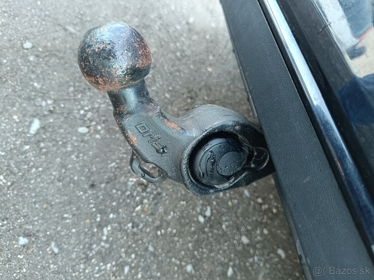 VW Passat Variant B8 2,0 TDi 110 kW r.v. 4/2020, 6° manuál