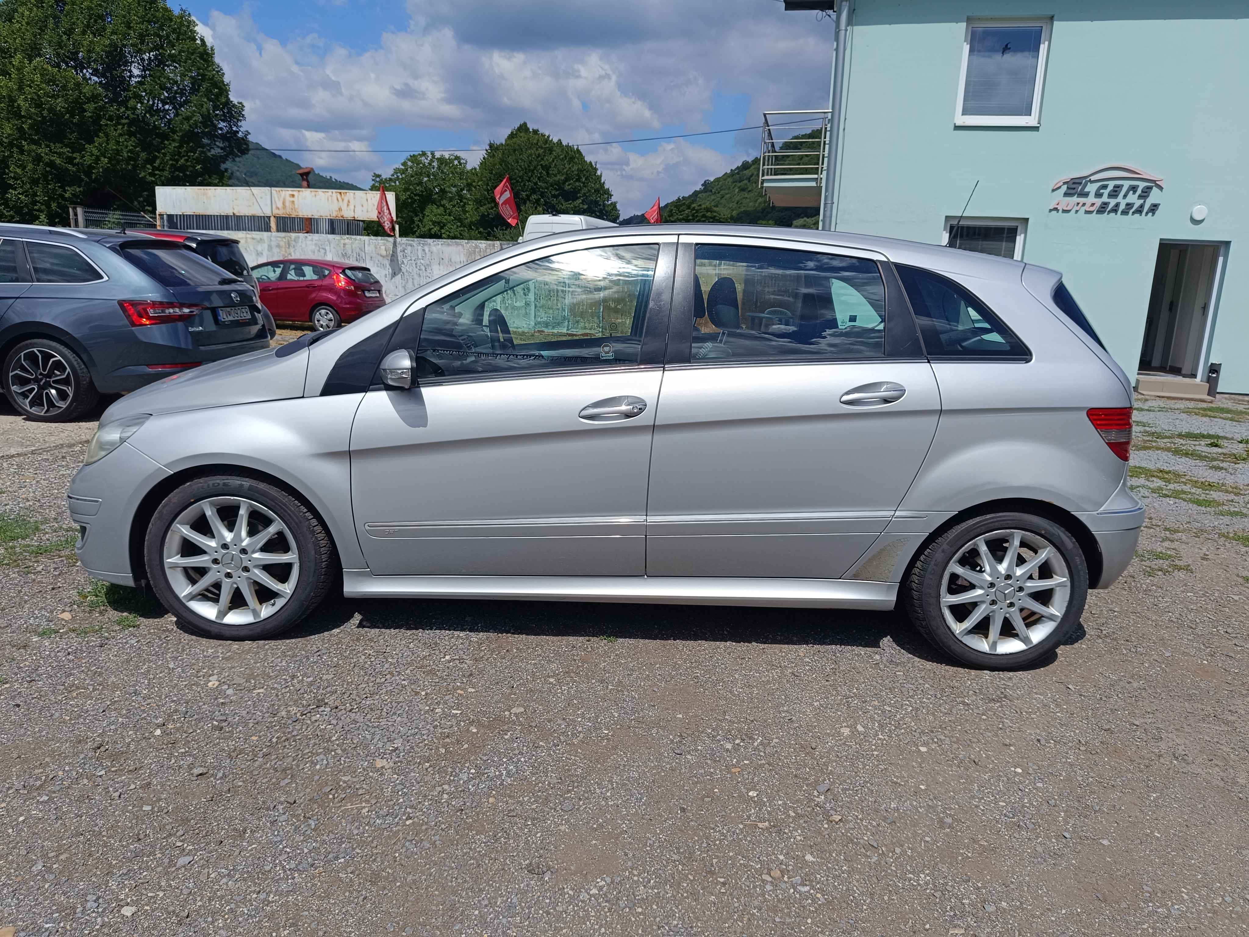 Mercedes - Benz B 170 benzin, automat r.v. 3/2007