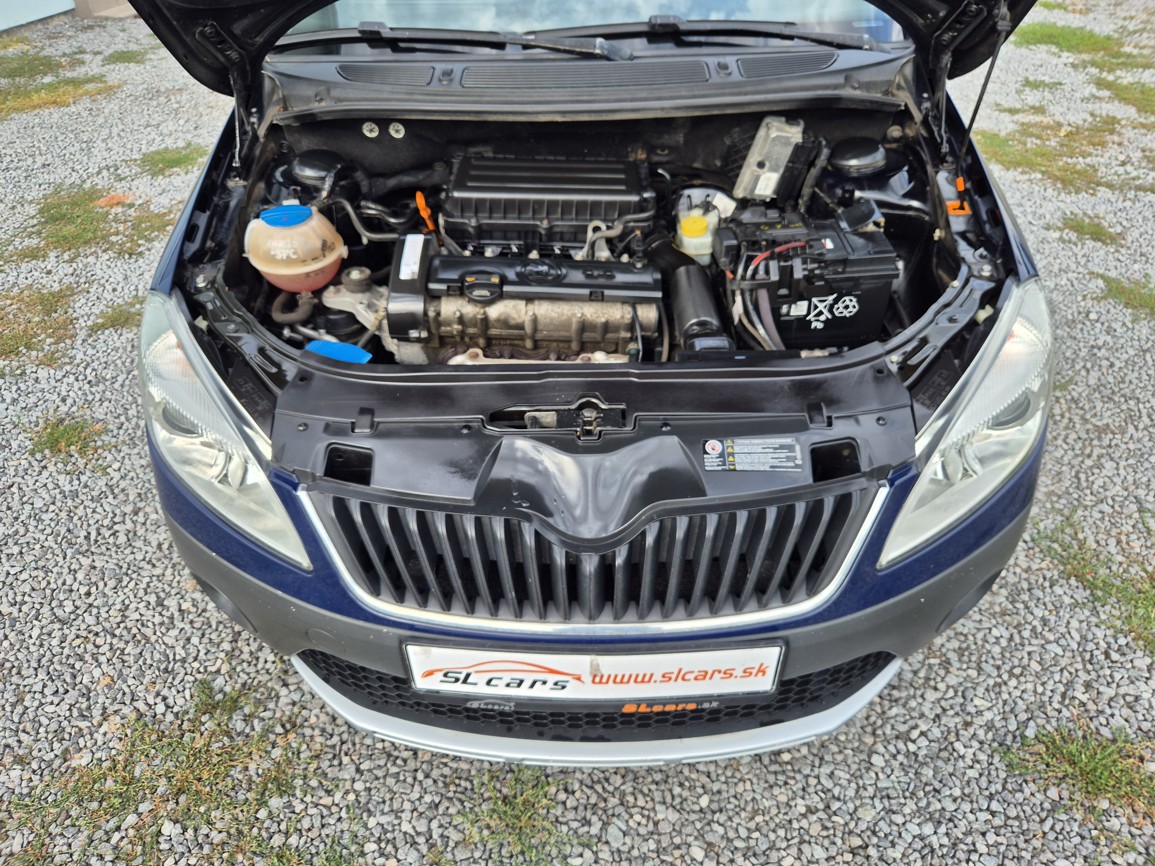 Škoda Roomster 1,4 16 V  63 kW Scoutline
