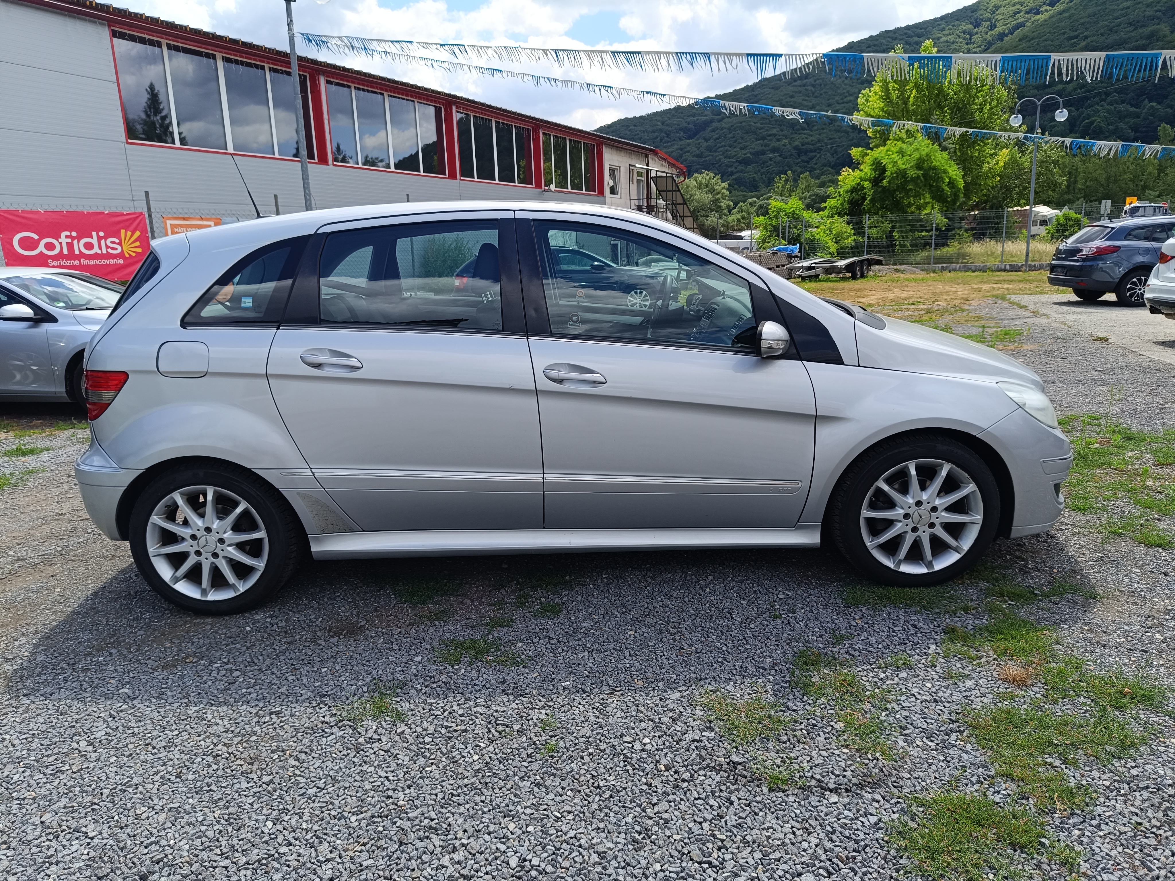 Mercedes - Benz B 170 benzin, automat r.v. 3/2007