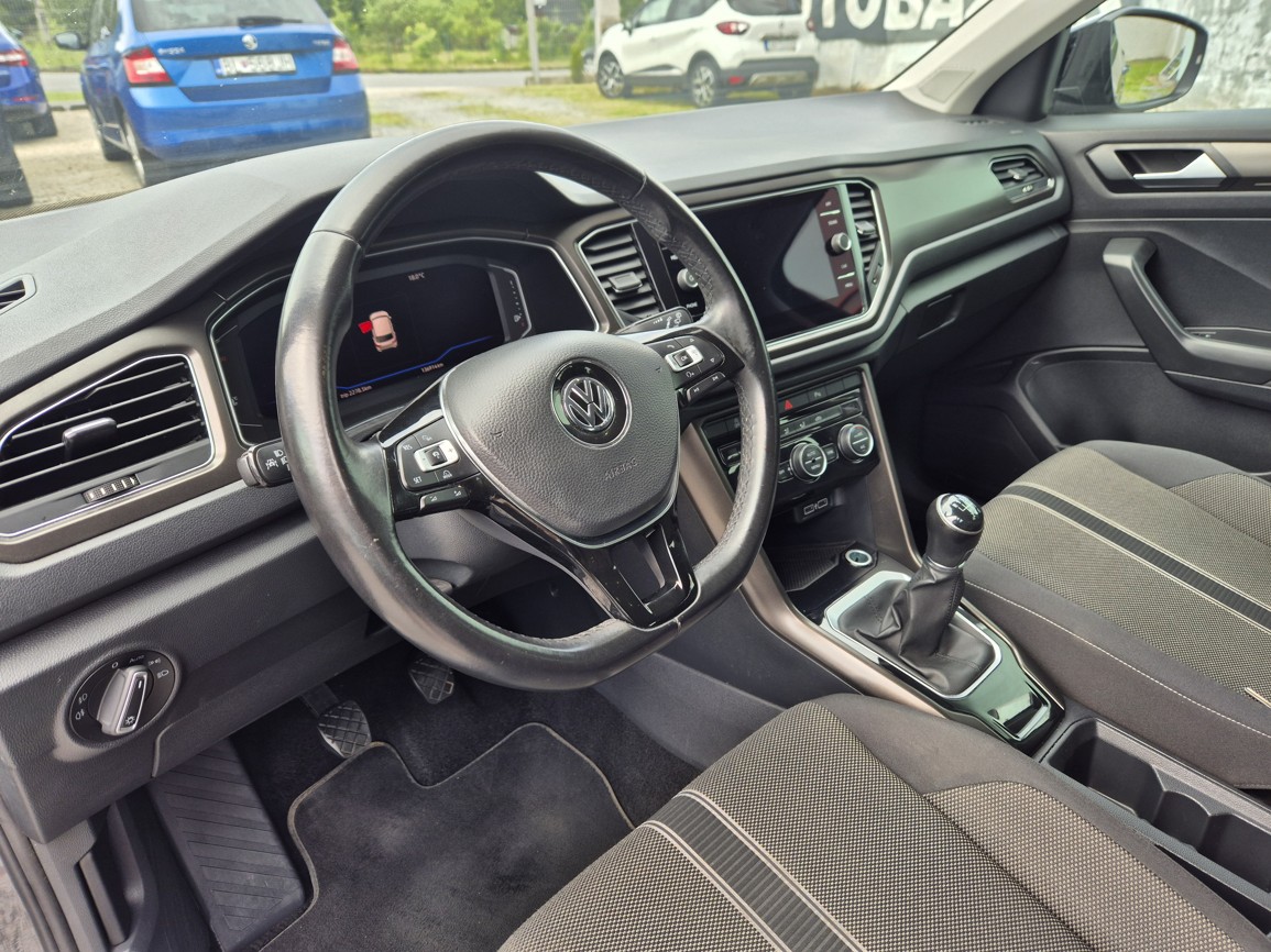 Volkswagen T -Roc 1,0 TSi 85 kW 6° manuál Style