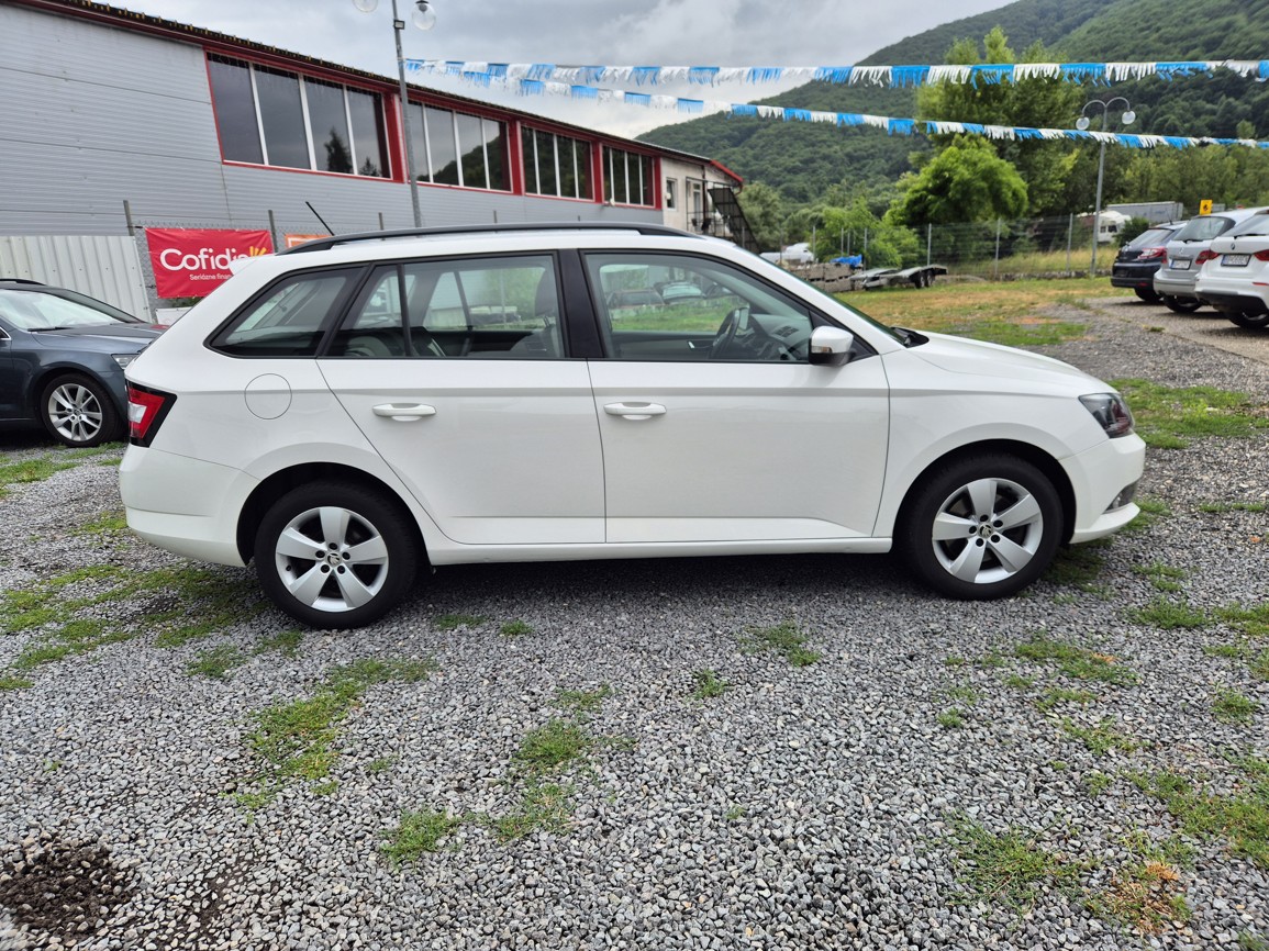 Škoda Fabia Combi 1.0 TSi 81 kW DSG Style