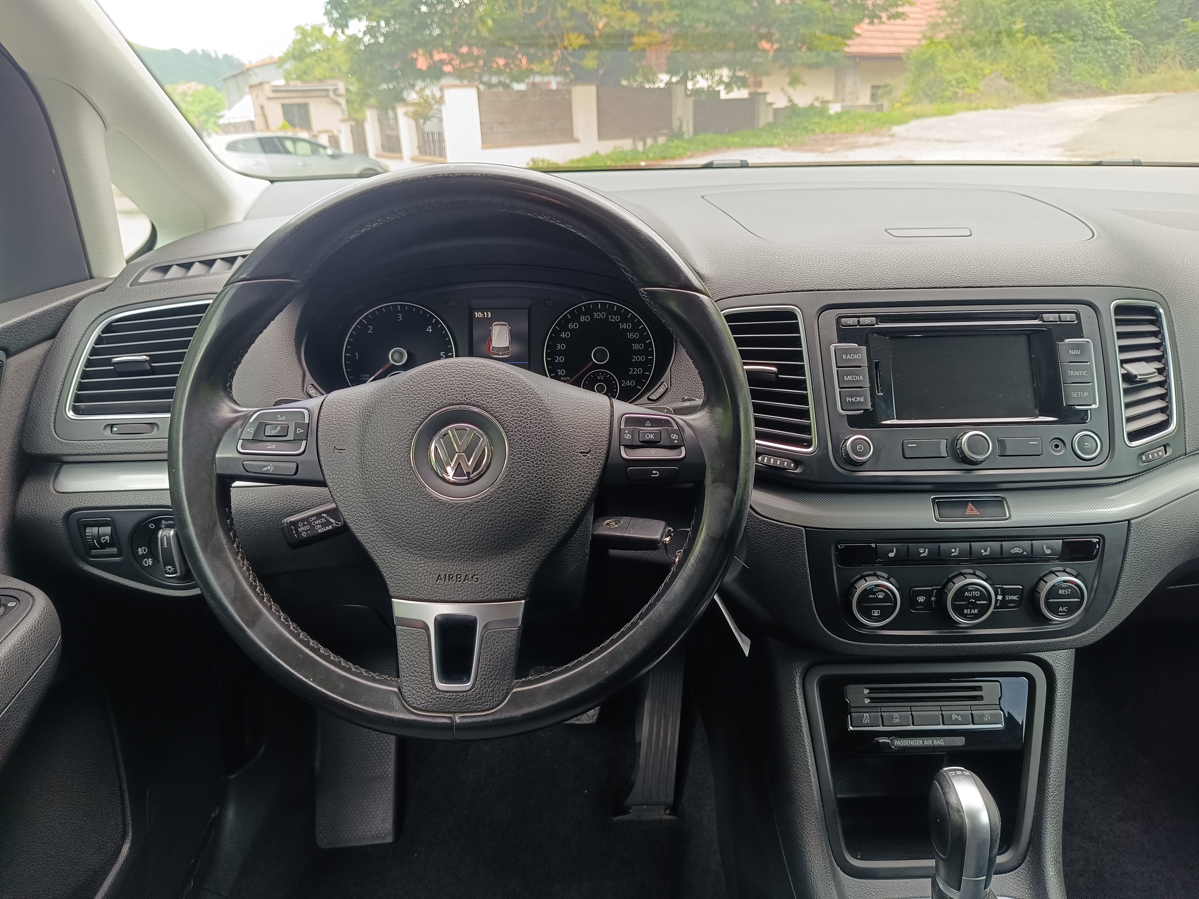 VW Sharan