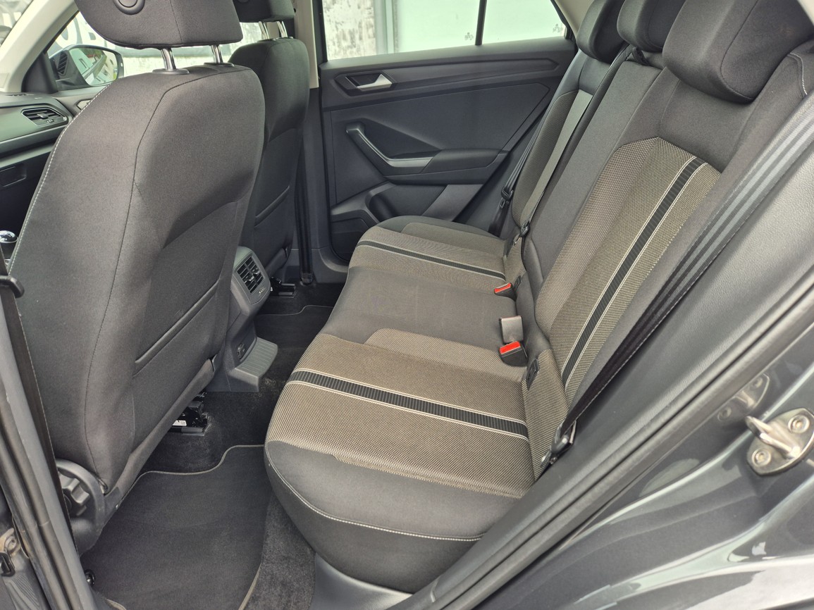 Volkswagen T -Roc 1,0 TSi 85 kW 6° manuál Style