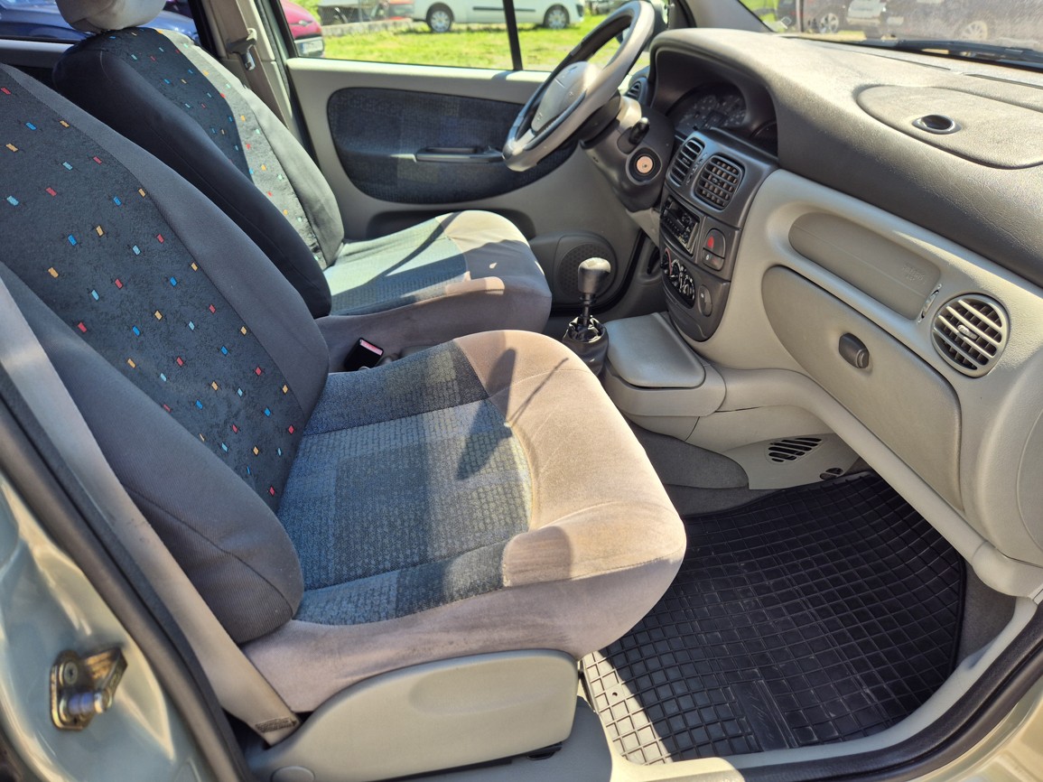 Renault Scenic 1,9 dTi