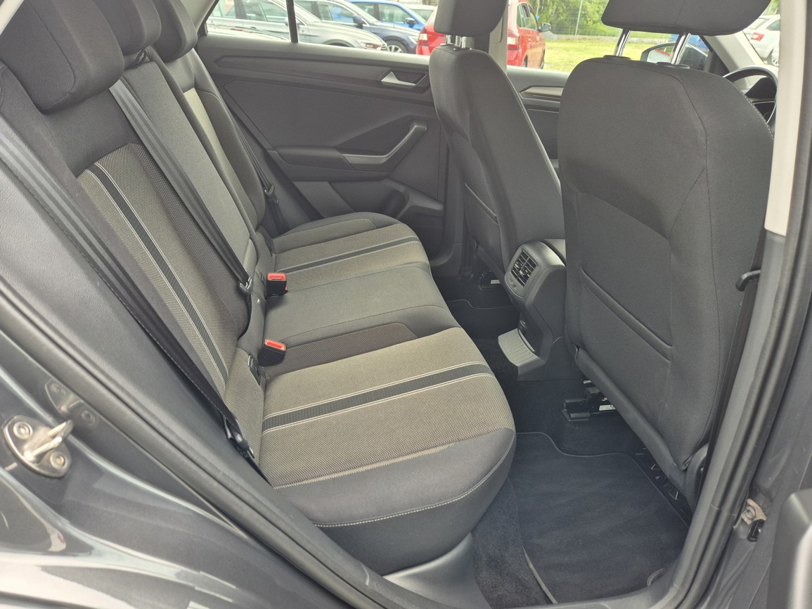 Volkswagen T -Roc 1,0 TSi 85 kW 6° manuál Style