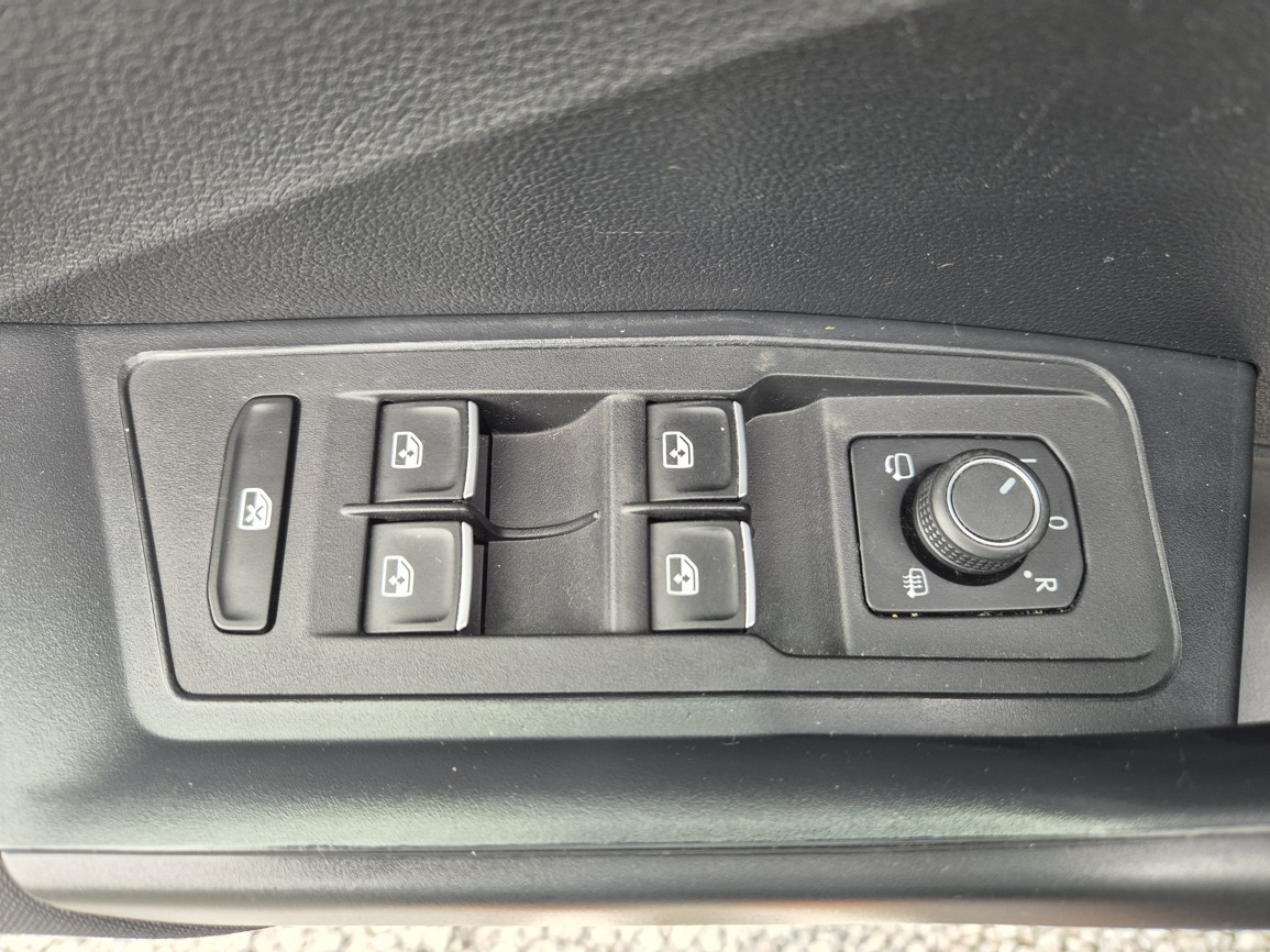 Volkswagen T -Roc 1,0 TSi 85 kW 6° manuál Style