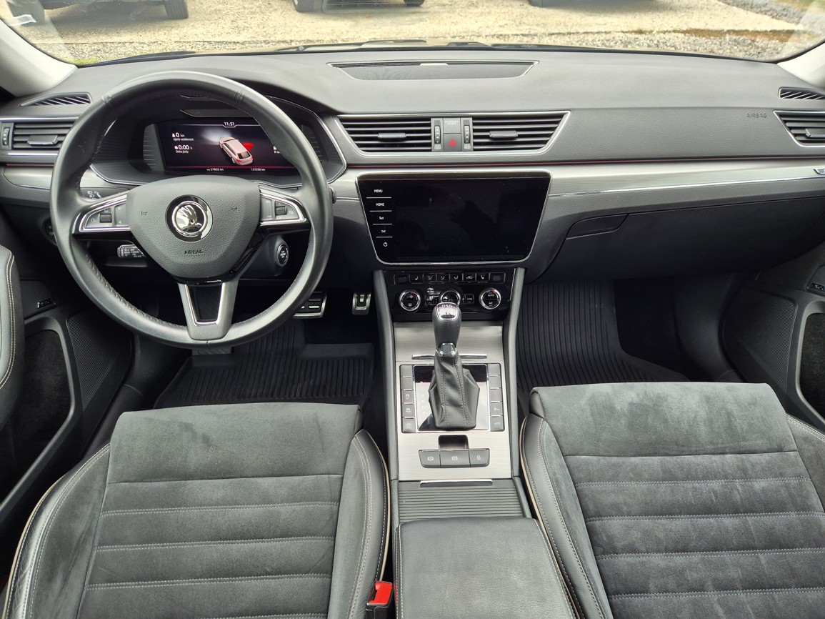 Škoda Superb Combi Scout  2.0 TDi 140 kW 4x4 DSG