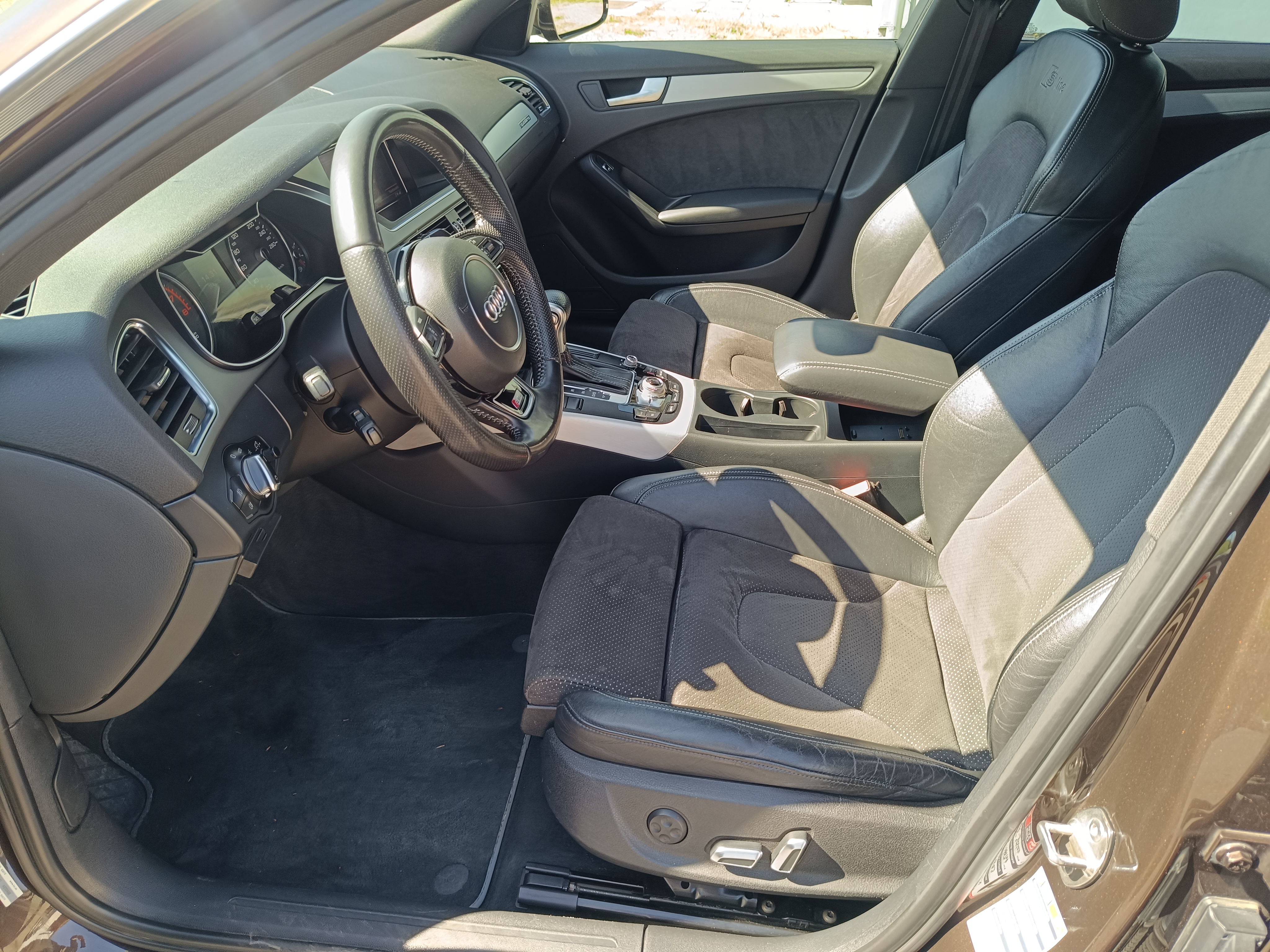 Audi A4 2,0 TFSi 155 kW Quattro S Line