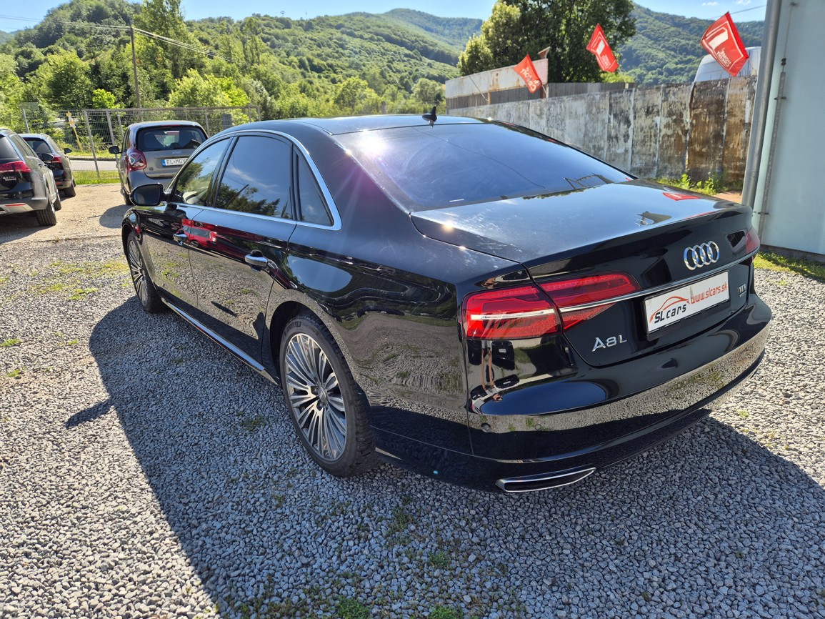Audi A8 L
