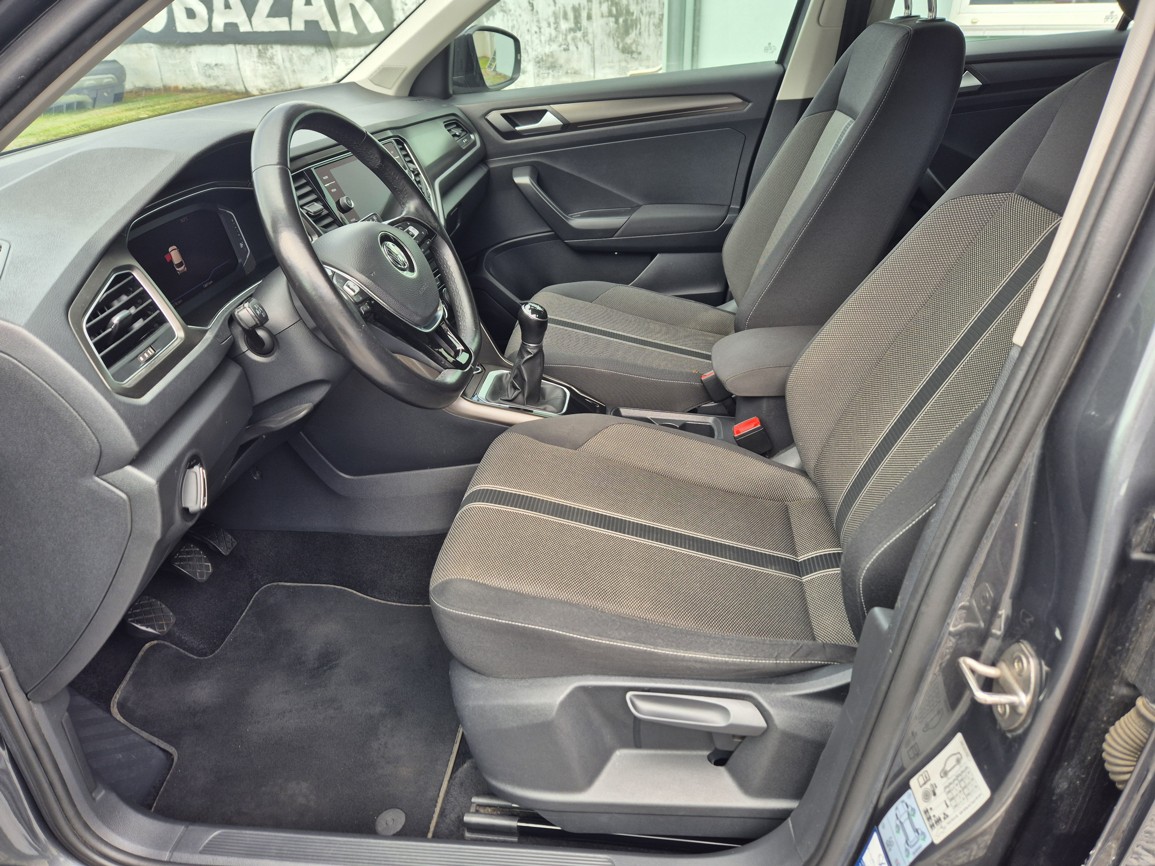 Volkswagen T -Roc 1,0 TSi 85 kW 6° manuál Style