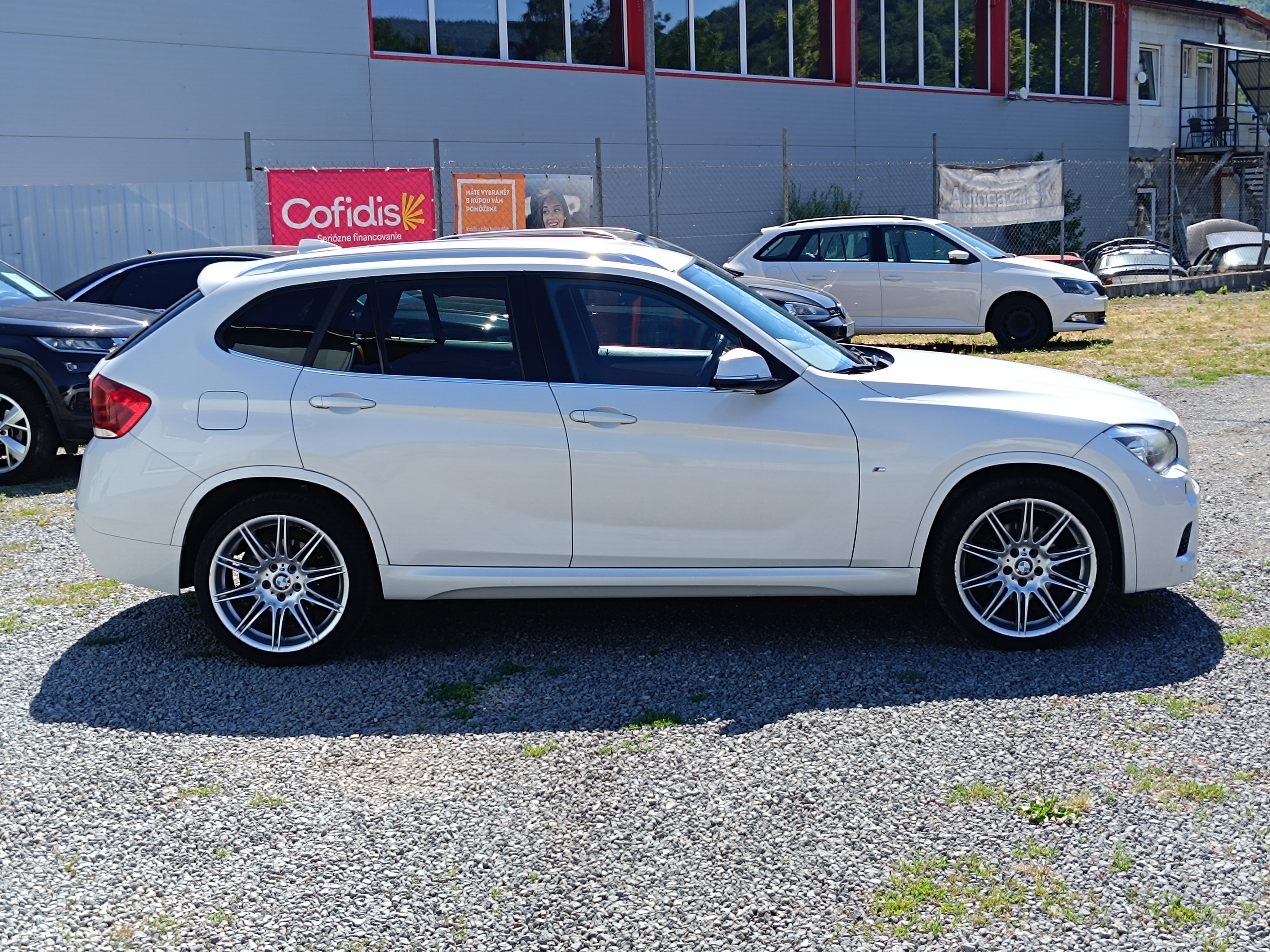 BMW X1 2,0i X Drive 180 kW, M paket r.v. 8/2013