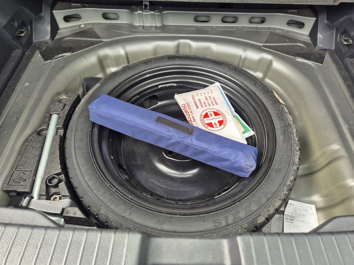 Volkswagen T -Roc 1,0 TSi 85 kW 6° manuál Style